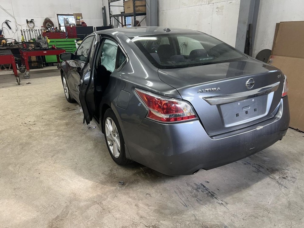 Engine ECM Electronic Control Module 1.8L Fits 13-15 SENTRA 230784