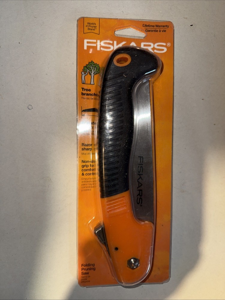 Fiskars Folding Pruning Saw: 7 in. blade *blade