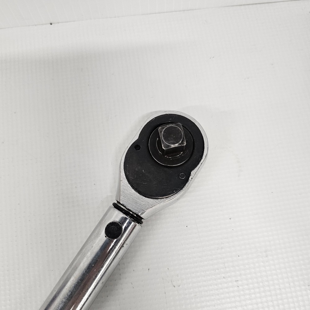 Torque Wrench 1/2" Drive 10-150 ft lb (used)