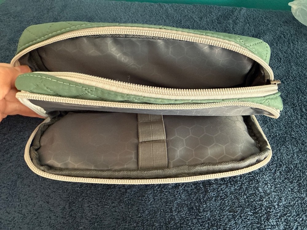 delta gao small pencil case 2 pocket green colored