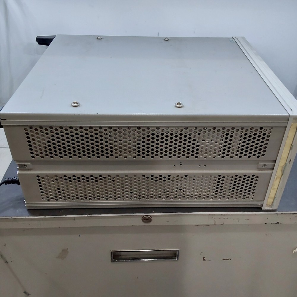HP 16702A Modular Logic analysis system