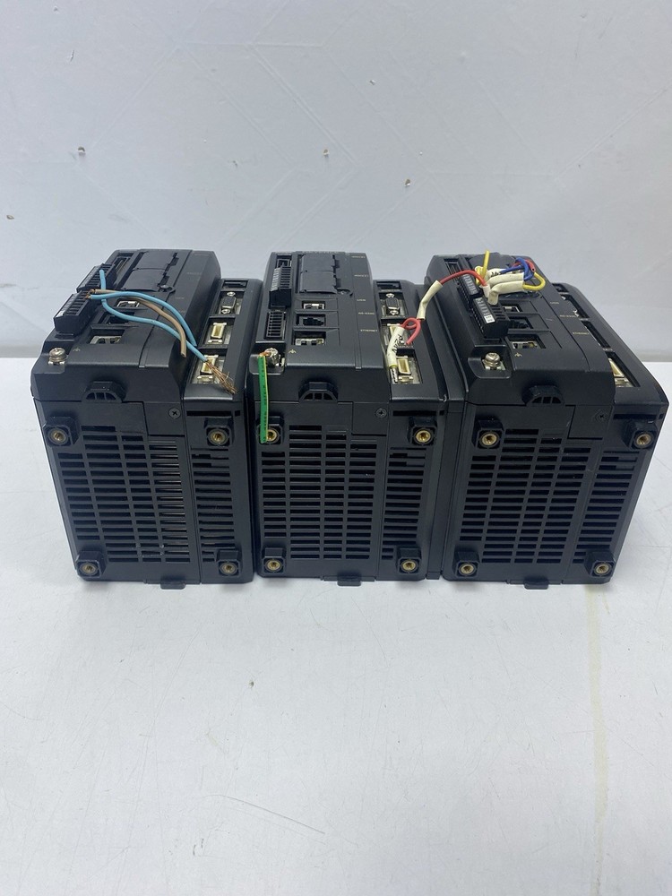 KEYENCE CV-5501 DIGITAL IMAGE SENSOR CONTROLLER