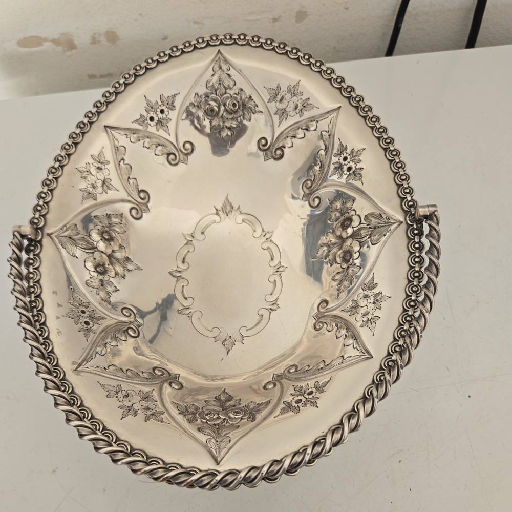 Vintage Silver platef Basket with handle with design flower
