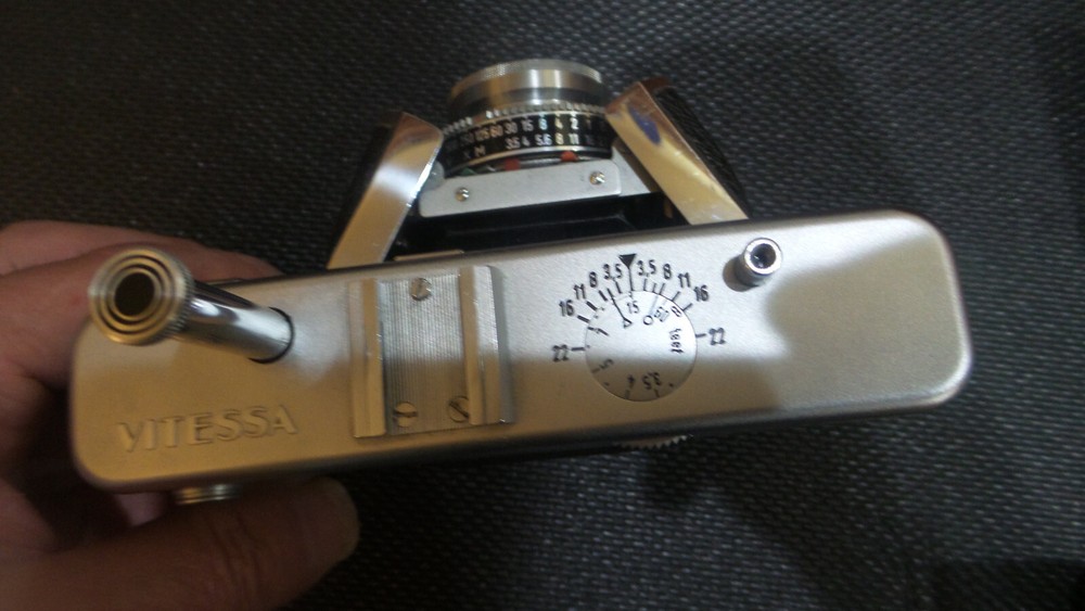 Vintage Vitessa Voightlander Camera With Case
