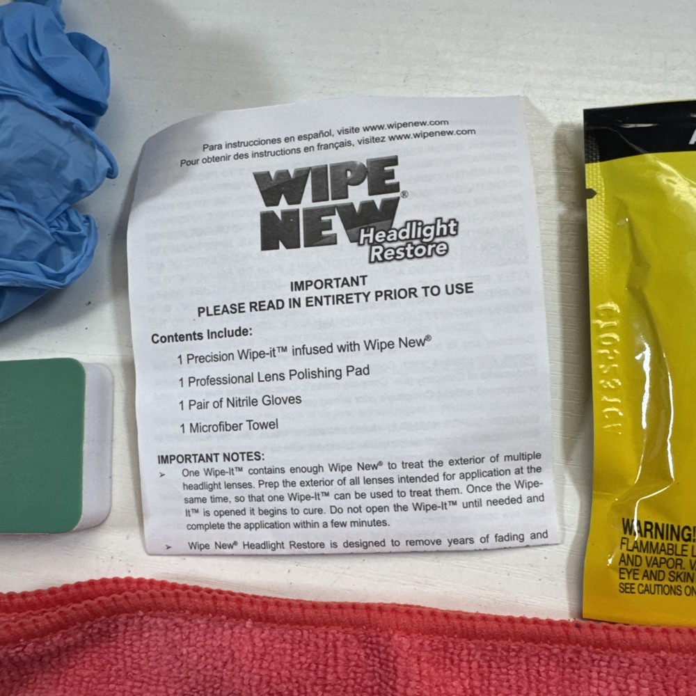 Rust-Oleum Wipe New Headlight Restore Kit, Restoration .5 FL OZ Polymer Solution
