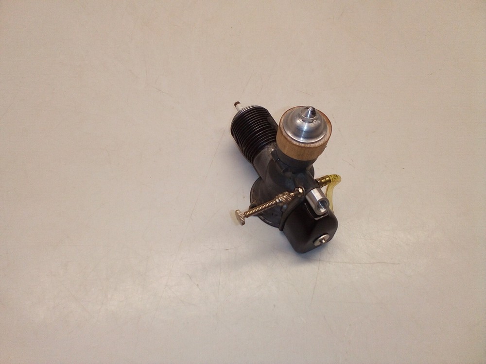 Vintage Arden .199 Model Airplane Engine