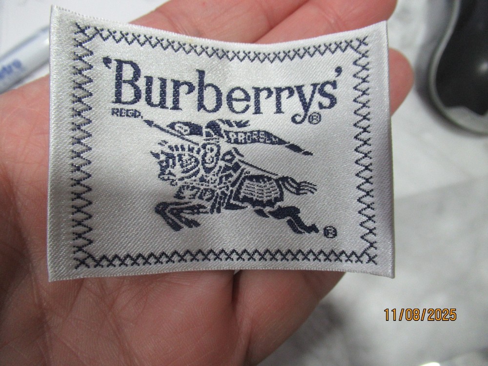 BURBERRY 1 Designer Tag LABEL Replacement Sewing Accessories