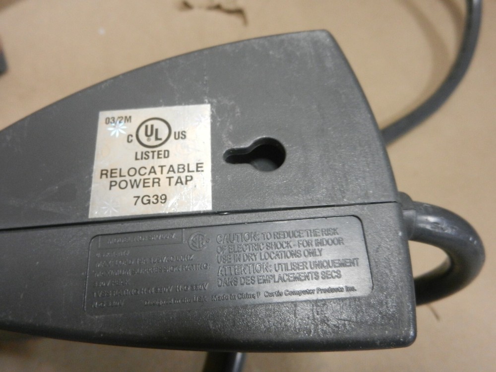 CURTIS SP700-7 Relocatable Power Tap Outlet Strip