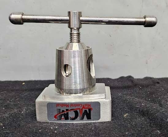 Midcentral Medical MCM Surgical Table Clamp ++