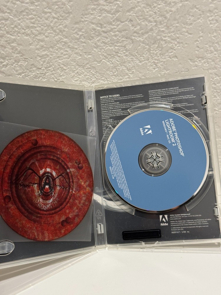 Adobe Photoshop Lightroom 2 Software CD (2008, Adobe Systems)