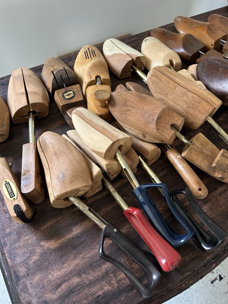 Shoe Stretcher - Table Lot