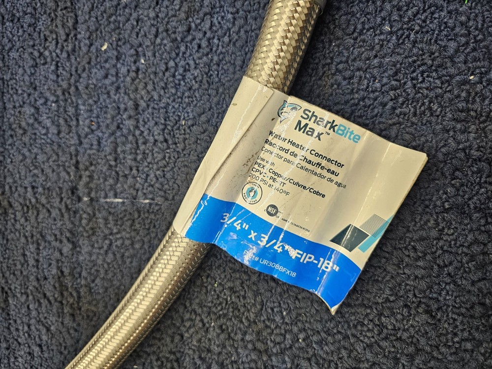 SharkBite UR3088FX18 : 3/4" FIPxFIP 18" SS Braided Water Heater Connector