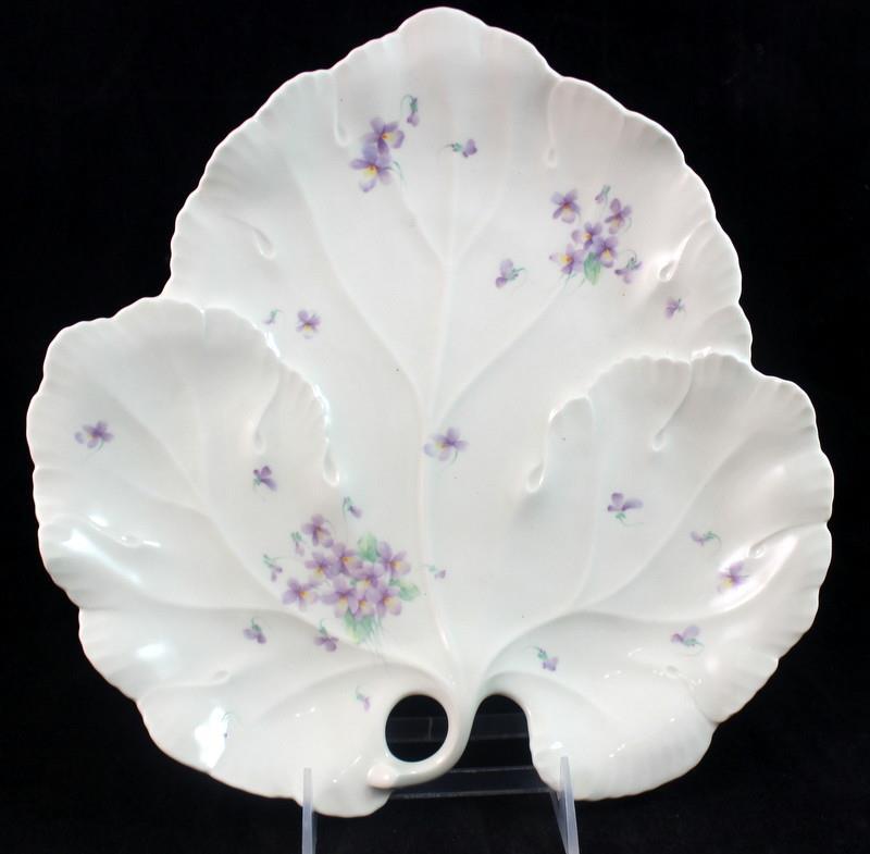Mikasa Lila Leaf Dish B2006