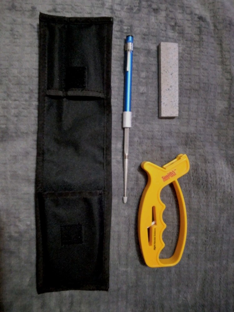 Rare Smiths 3 Peice Knife Sharpener Kit