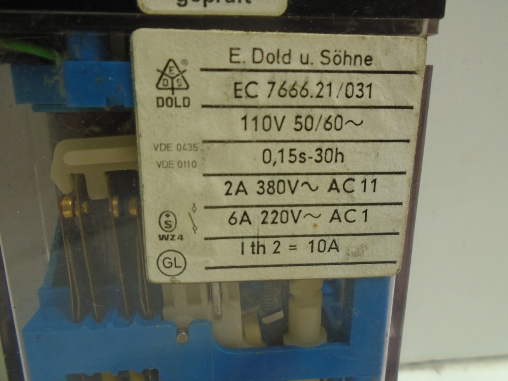 DOLD 7666.21/031 DELAY TIMER RELAY 1110V