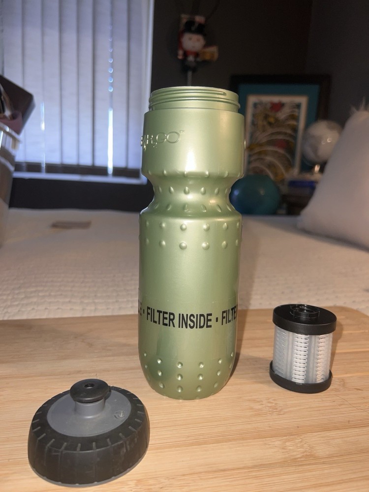 CLEAR2GO FILTER INSIDE FILTERED WATER HYDRATION BOTTLE GREEN