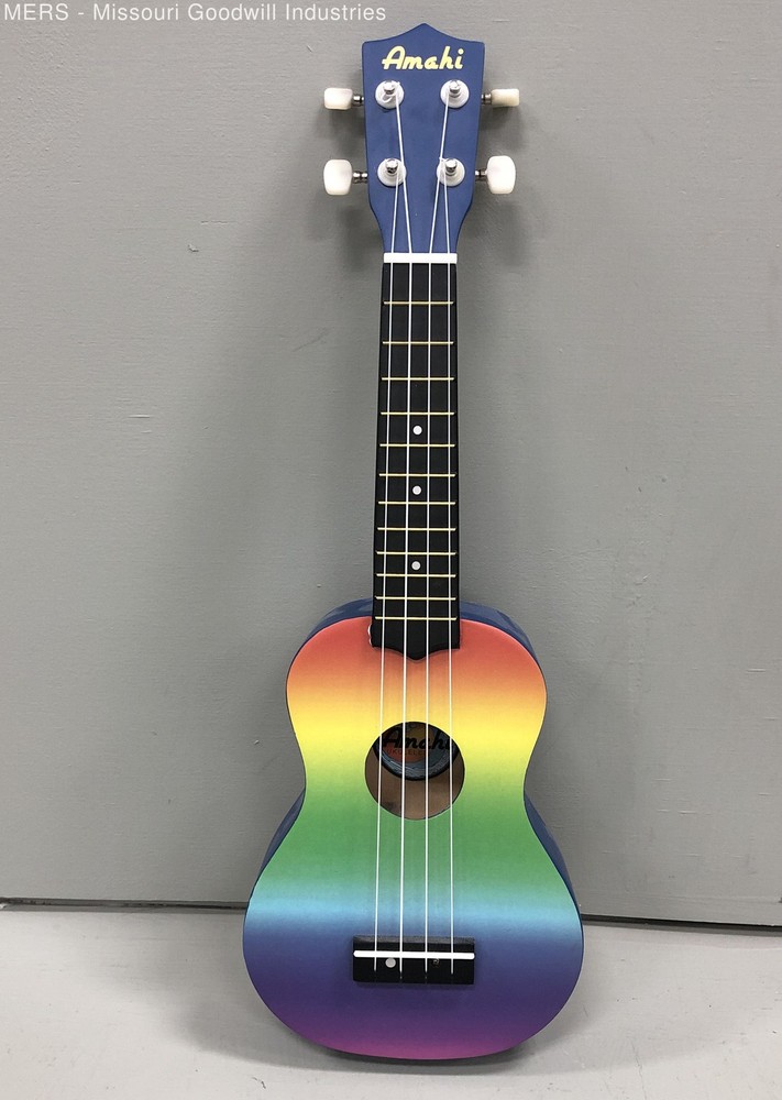 Amahi Rainbow Ukelele
