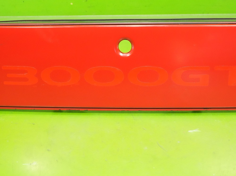 94-99 3000GT OEM middle center rear back reverse tail light lamp panel