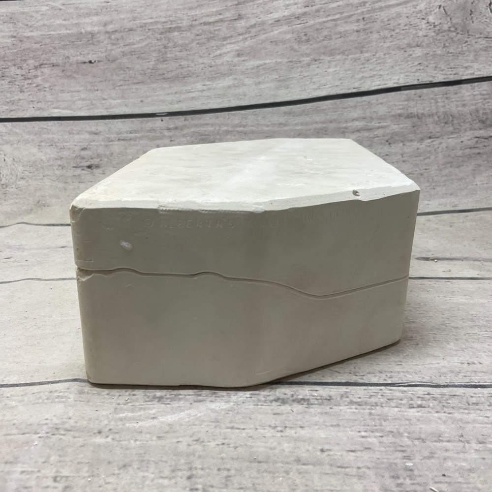 Alberta’s Ceramic Casting Mold Camel Figurine #1330