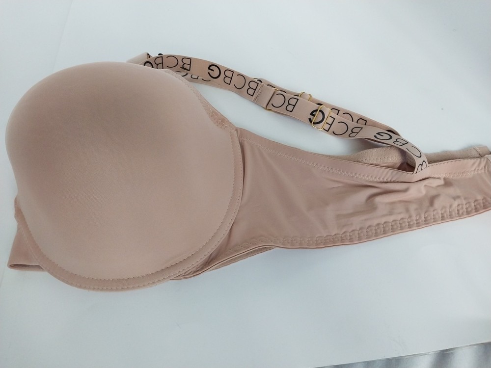 BCBGeneration Bra 91% Nylon 9% Spandex Size 44D