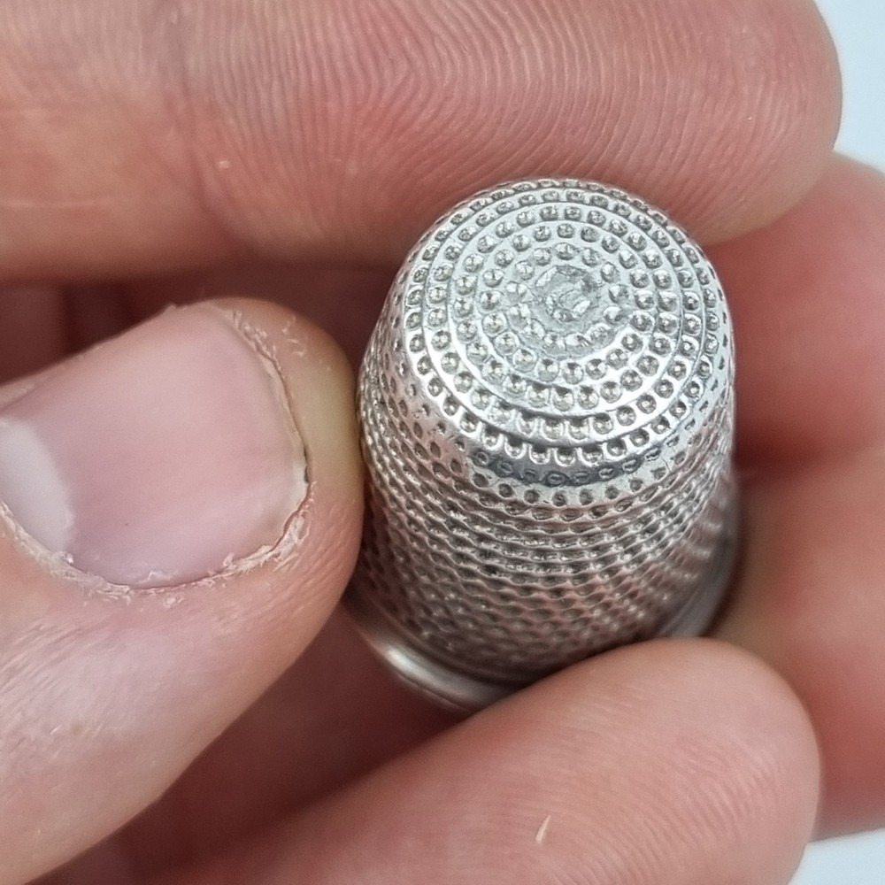 Vintage Solid Silver Thimble Worn Hallmarks Platnauer Brothers?