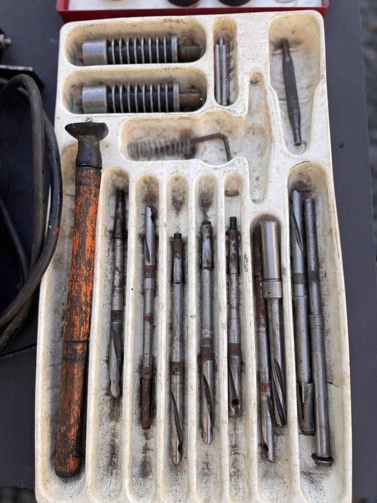 Black & Decker Vibro-Centric Valve Seat Grinder Tool Kit