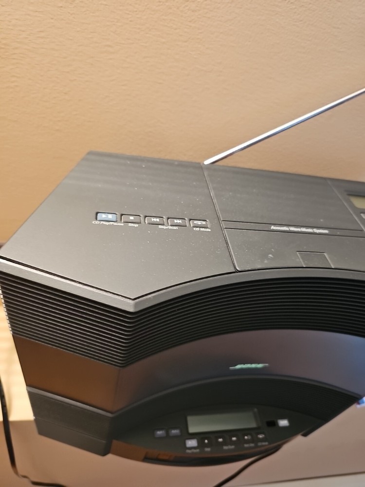Bose Acoustic Wave Music System II w/5 CD Multi Disc Changer *READ DESCRIPTION*