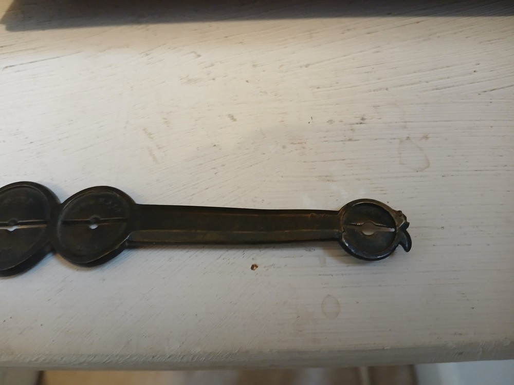 J Allender counterfeit detector missing base