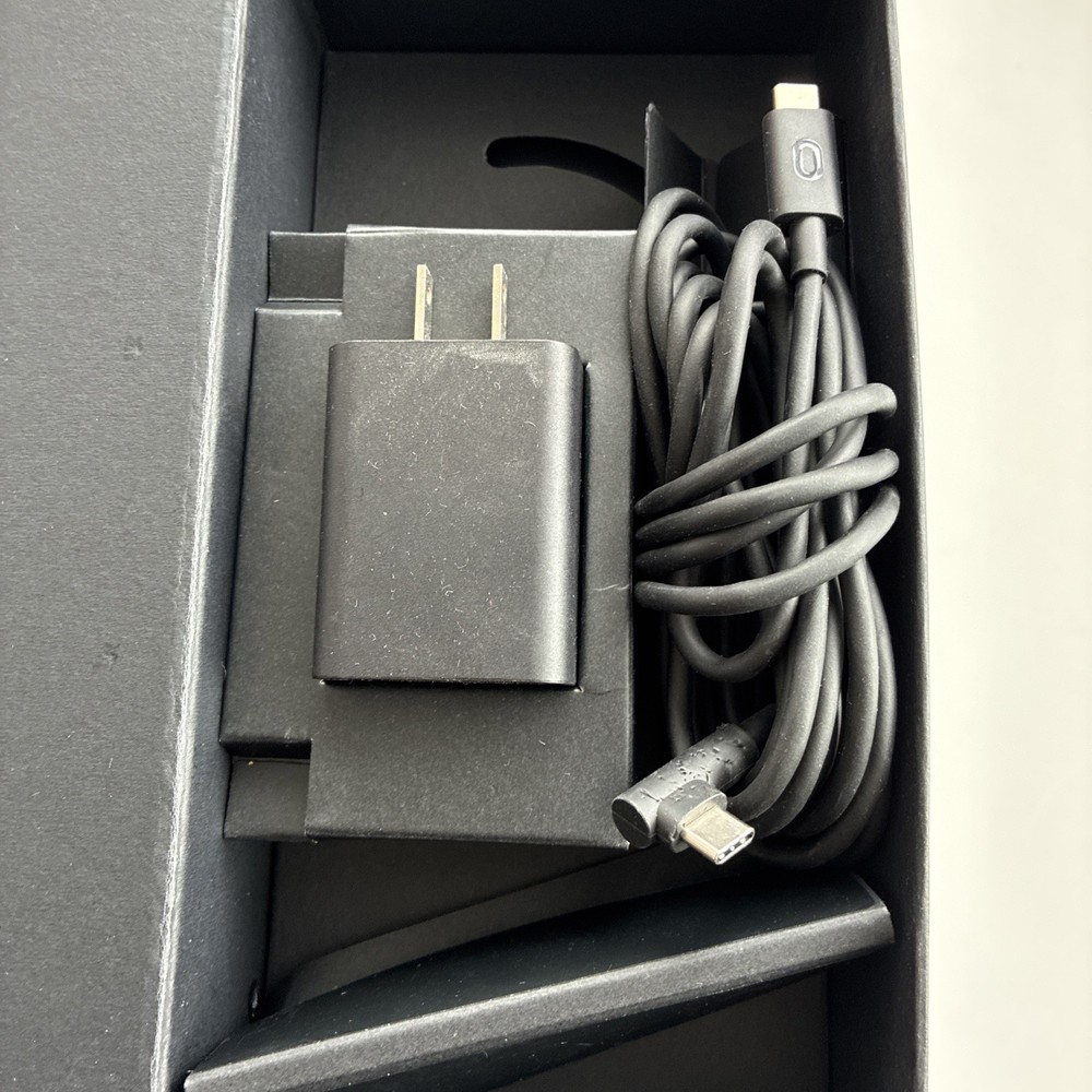 Oculus Quest link cable fast data transfer.  10ft Link Cable for Quest 1 and 2.