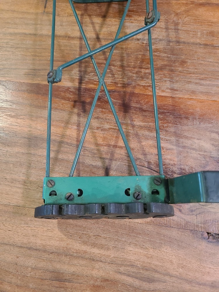 Vintage Bear Archery bow quiver