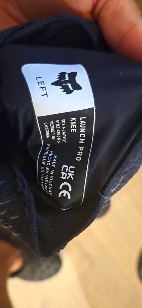 Launch Pro D3O Knee Pads XL