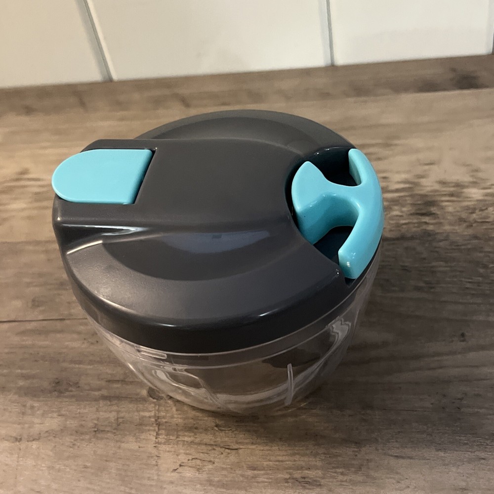Compact Manual Food Chopper