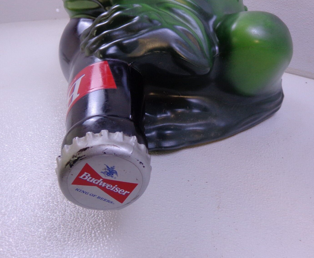 Vintage 1995 Budweiser Bullfrog Motion Sensor talking lighted sign