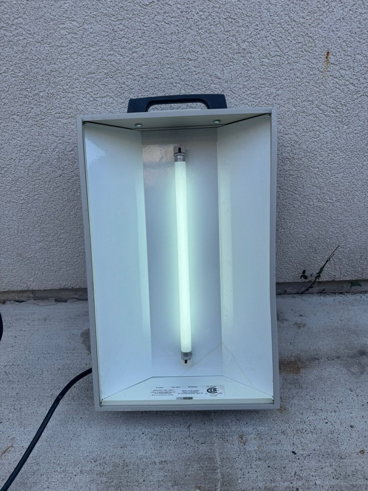 GOOD-LITE MODEL A+ 600600 EYE CHART  9 x 16