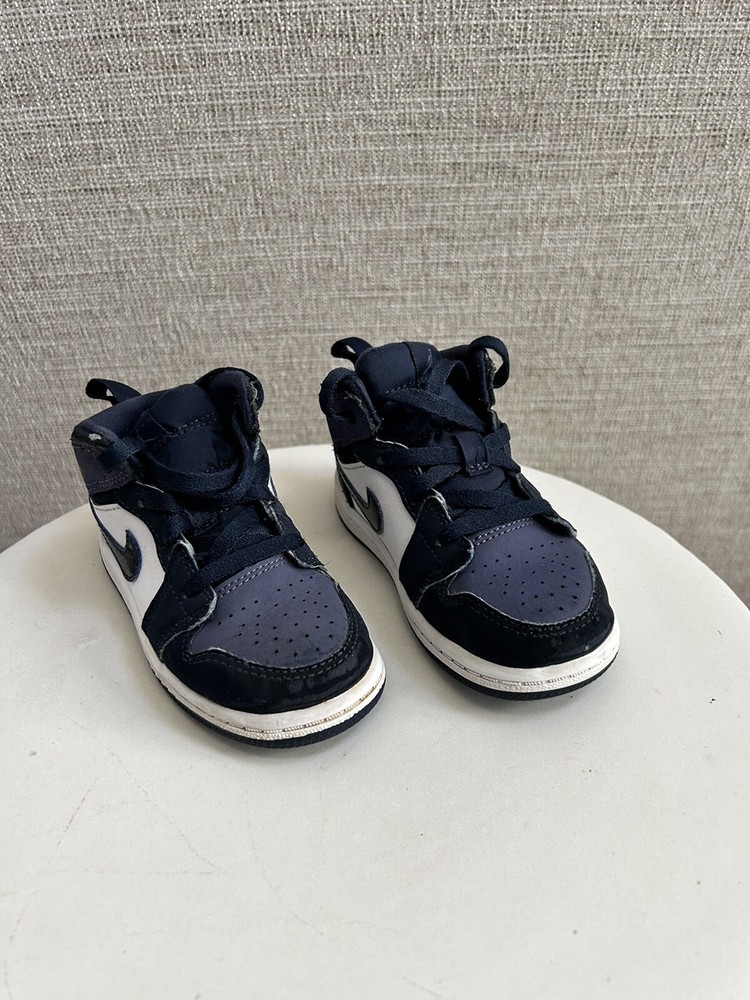 Air Jordan 1 Obsidian Sanded Purple 8c