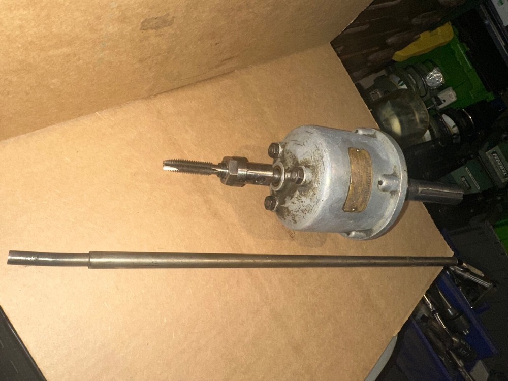 PROCUNIER TAPPING HEAD SIZE NO. 2 STYLE E