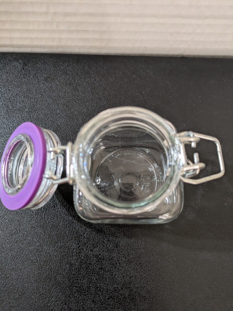 Juicy Jay Latching Herb Storage Jar Stash