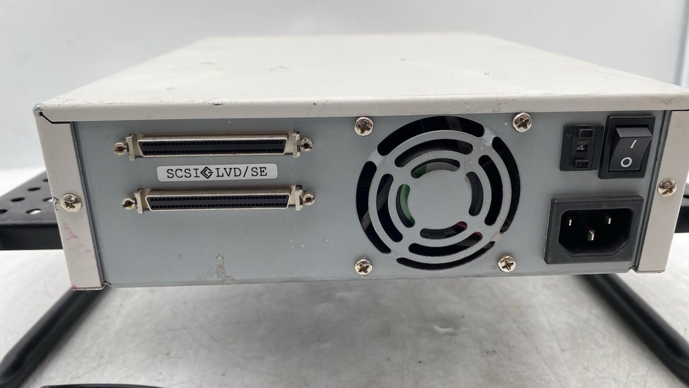 QUANTUM DLT VS80e TAPE DRIVE BHHBA-YF