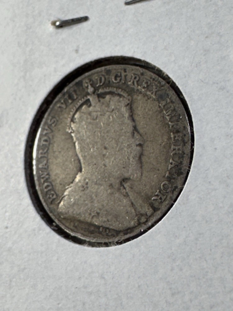 1910 Canada 10 Cents Silver Coin