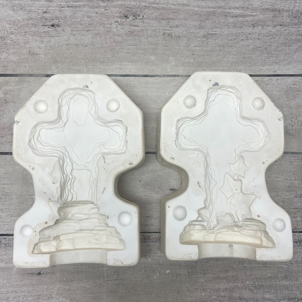 2002 Doc Holliday Ceramic Casting Mold Standing Rock Cross - Easter #2447