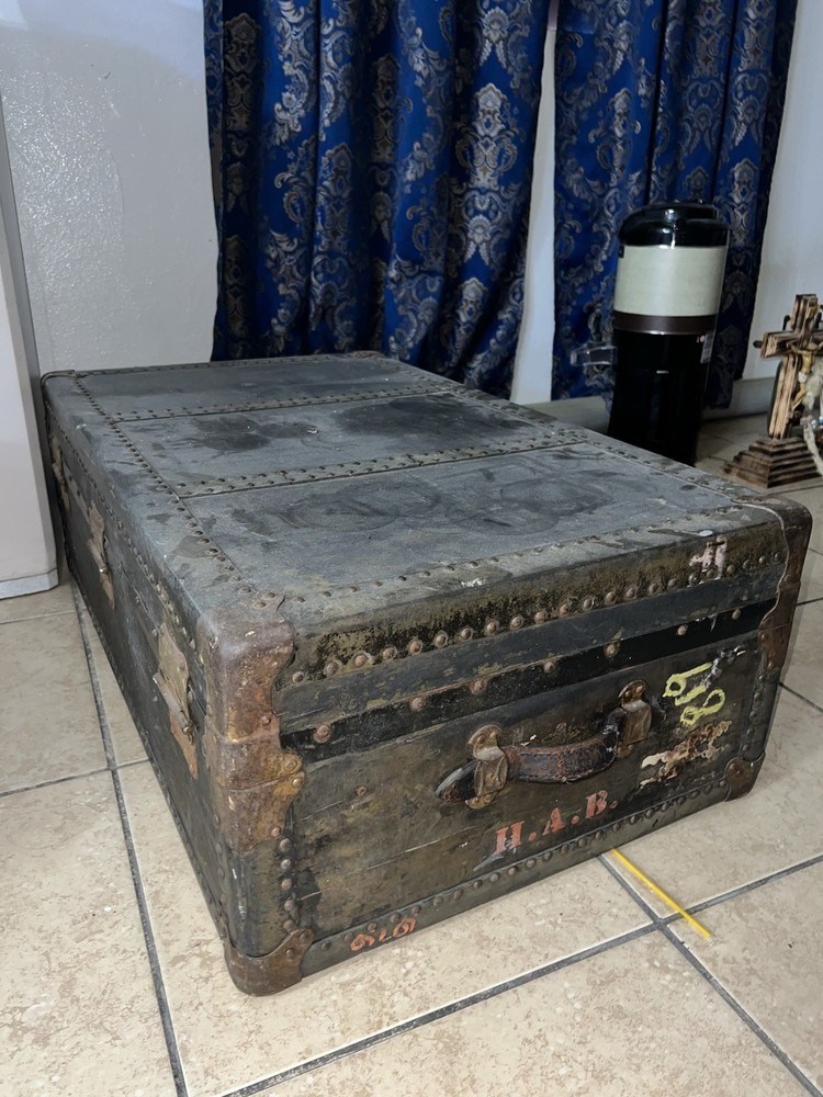 antique steamer trunk