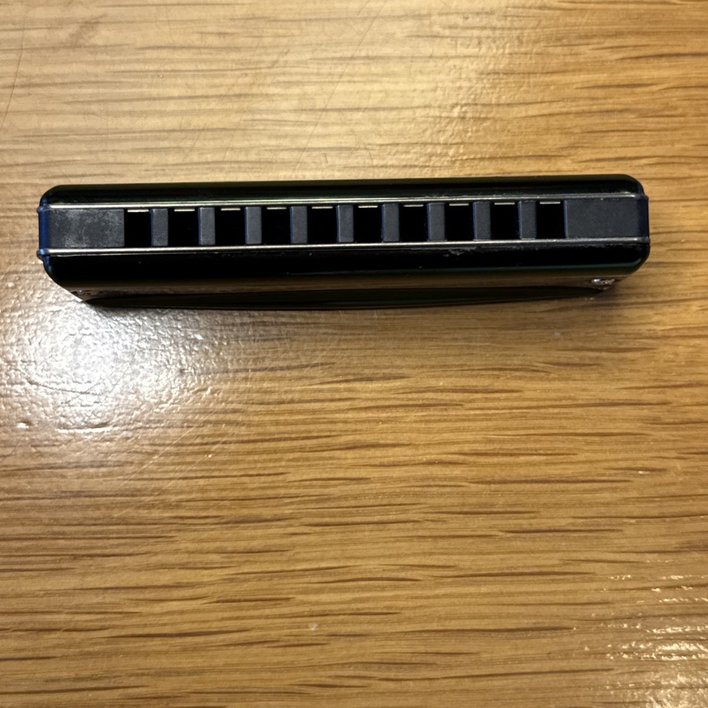 Suzuki C-20 Olive 10-hole Diatonic Harmonica - C Major