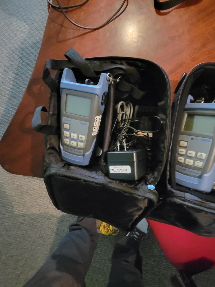 EXFO FPM-600 Power Meter & FLS-600 Handheld Light Source Set