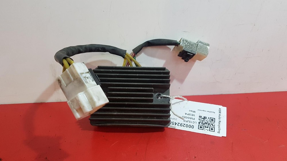 2015 PIAGGIO VESPA RECTIFIER REGULATOR