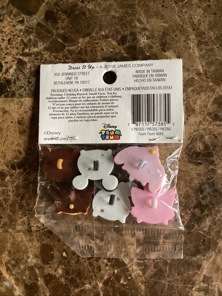 Disney TSUM TSUM Sewing Buttons