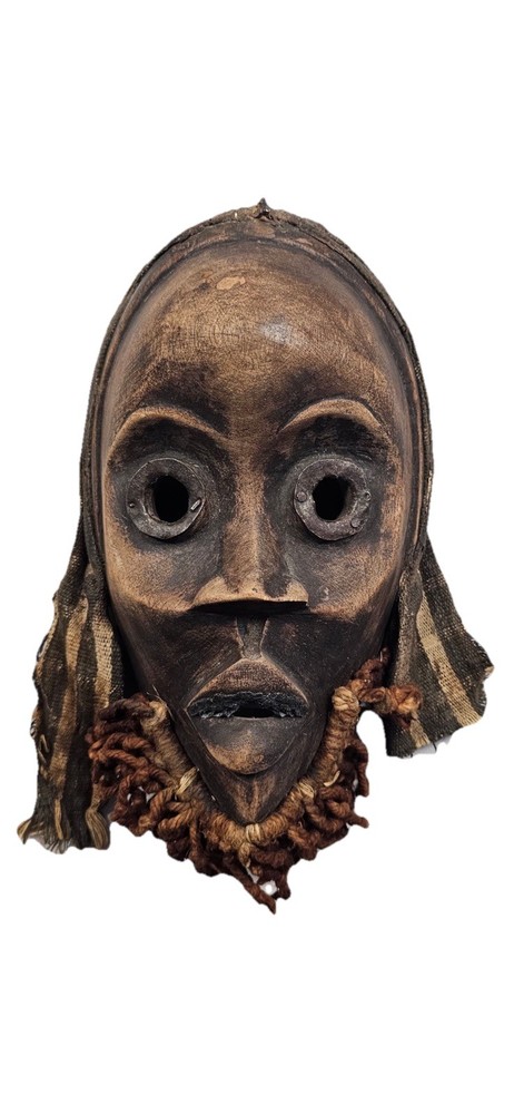 Authentic Handcrafted African Mask 6x10.5