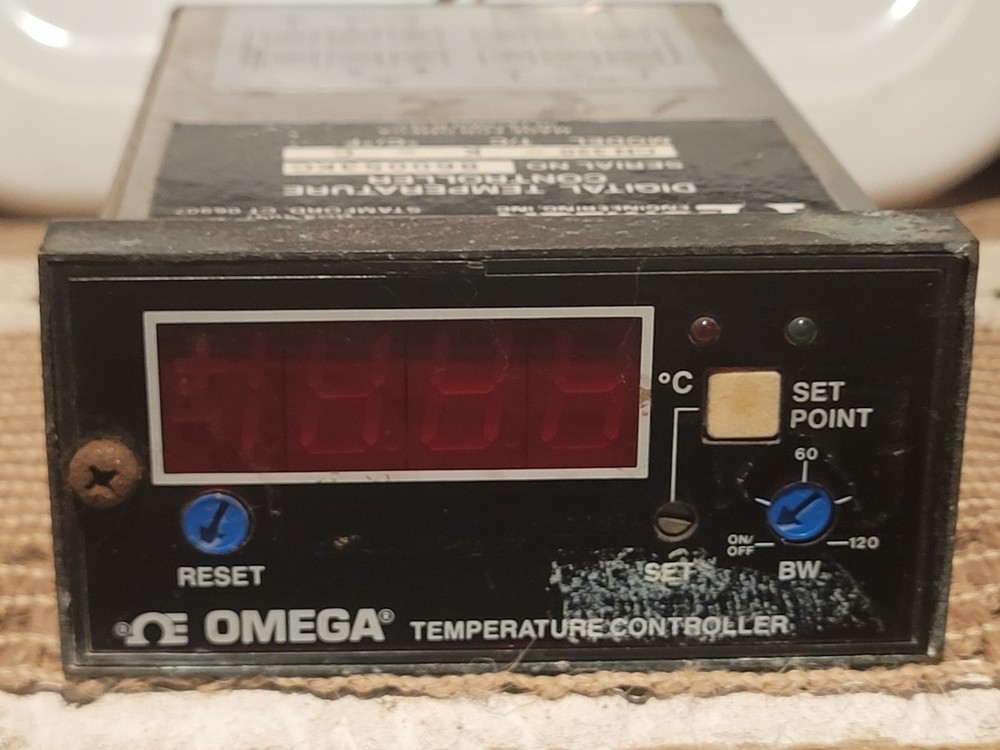 Vintage Omega Digital Thermocouple Thermometer & Temperature Controller