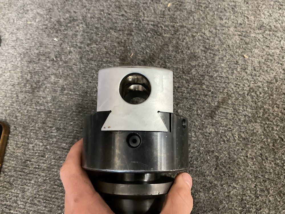 Criterion Boring Head DBL-204 1Div=.001 BT40