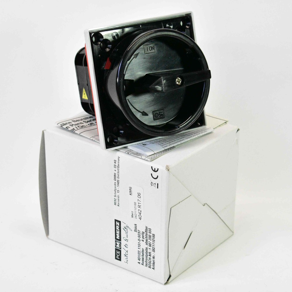 Merz main switch 4 pole 0821110166 -new-