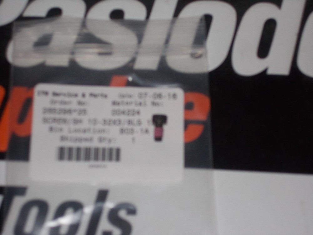 Paslode Part # 004224 SCREW/SH 10-32X3/8LG